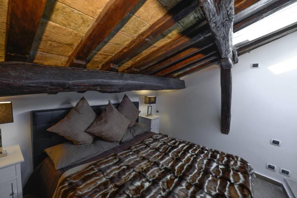 Ibernesi - Charming Apartment At The Roman Forums المظهر الخارجي الصورة