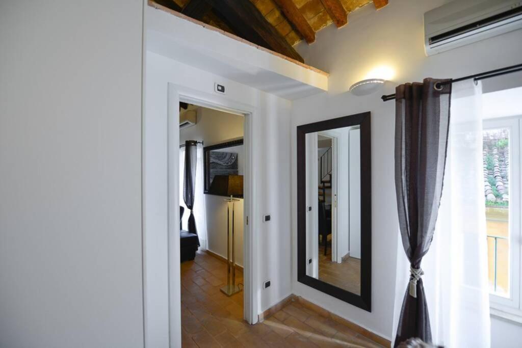 Ibernesi - Charming Apartment At The Roman Forums المظهر الخارجي الصورة